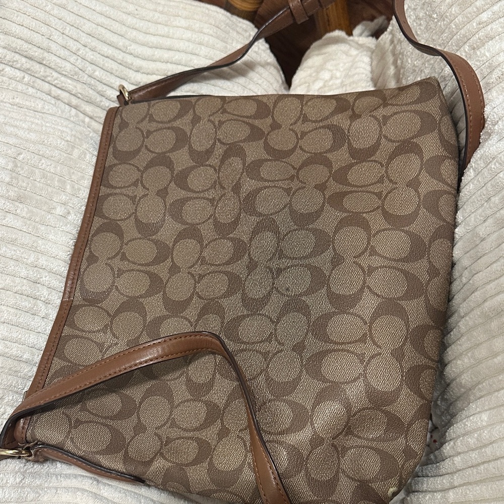Coach Brown Signature Logo Crossbody with Gold Tone Hardware - Picture 3 of 4